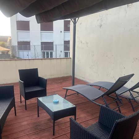 Studio Climatise Et Grande Terrasse Tarbes Centre Bagian luar foto